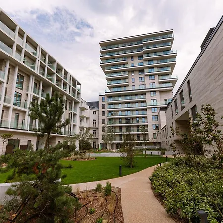 Huswell - Stunning Seafront With Modern Comforts And Dike Views Apartment Ostend