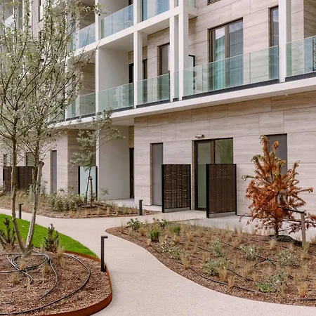 Apartment Huswell - Stunning Seafront With Modern Comforts And Dike Views Ostend